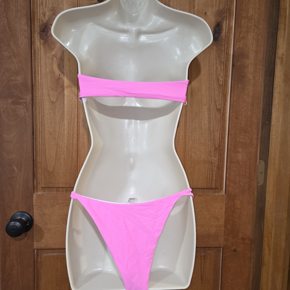 Pink Lace Bikini Set - Picture 4 of 5